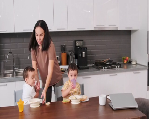 50岁供卵生孩子_42岁三代试管_试管婴儿过程中影响生男生女的要素有哪些？