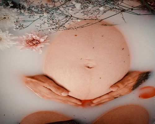 高龄供卵试管产子_53岁供卵生子_试管婴儿移植后腹痛可能只是正常现象